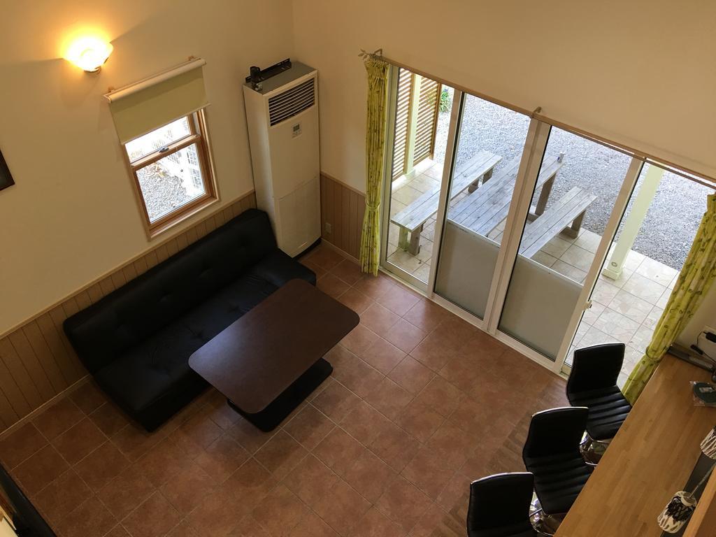 Hale Ilio Ferienhaus Ito (Shizuoka)